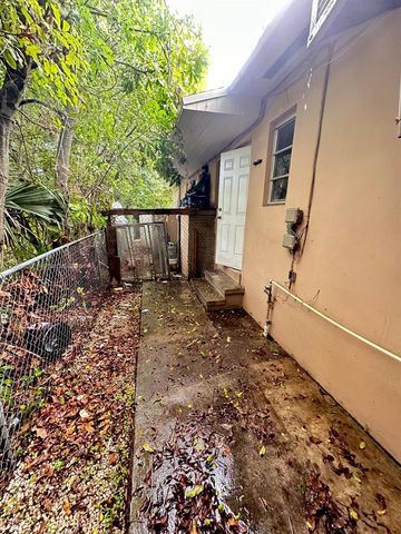 1503 N 20th Avenue, Hollywood, FL 33020
