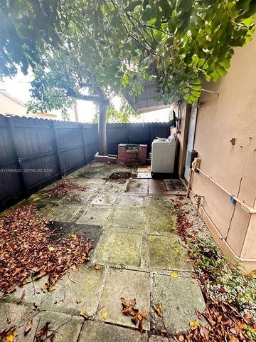 1503 N 20th Avenue, Hollywood, FL 33020