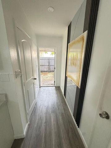 1503 N 20th Avenue, Hollywood, FL 33020