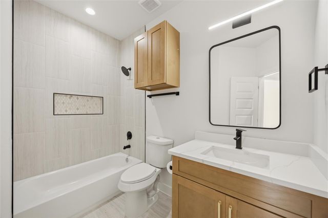8210 Lawler Street A, Houston, TX 77051
