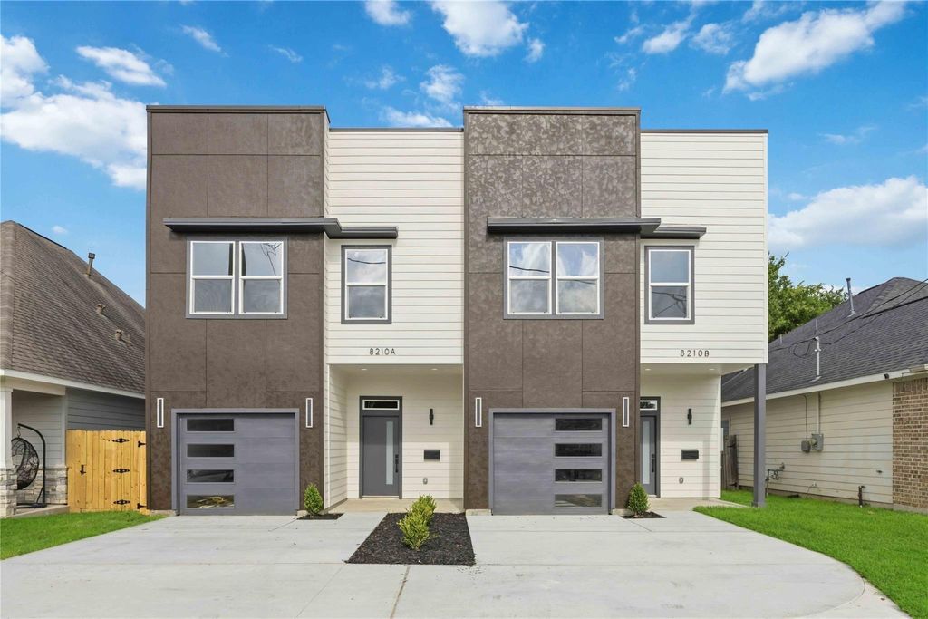 8210 Lawler Street A, Houston, TX 77051