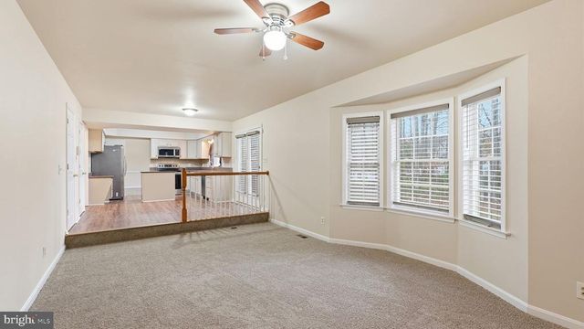 11921 STONEHENGE DR, Fredericksburg, VA 22407