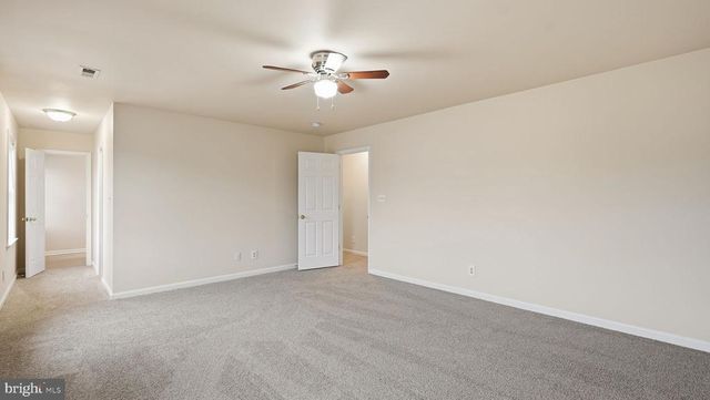 11921 STONEHENGE DR, Fredericksburg, VA 22407