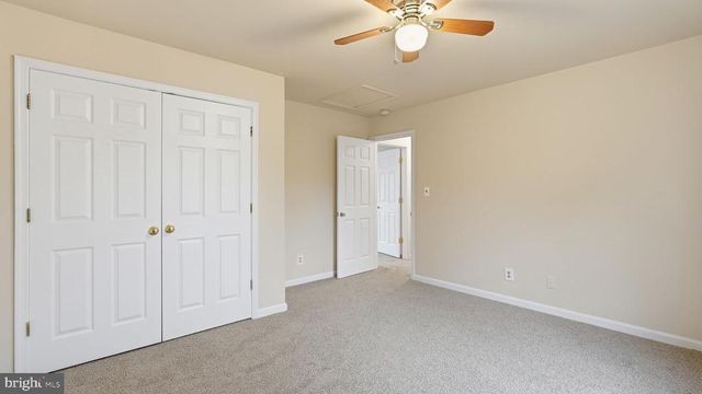 11921 STONEHENGE DR, Fredericksburg, VA 22407