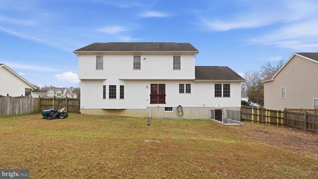 11921 STONEHENGE DR, Fredericksburg, VA 22407