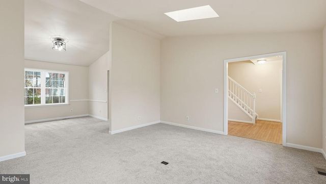 11921 STONEHENGE DR, Fredericksburg, VA 22407