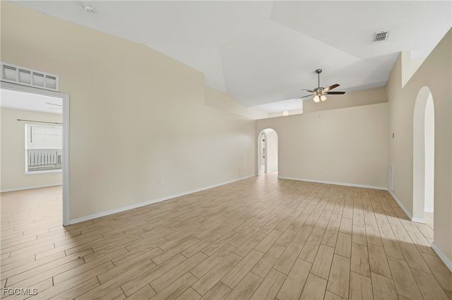 2735 Suncoast Lakes BLVD, Punta Gorda, FL 33980