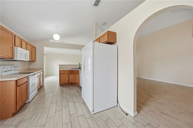 2735 Suncoast Lakes BLVD, Punta Gorda, FL 33980