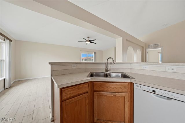 2735 Suncoast Lakes BLVD, Punta Gorda, FL 33980