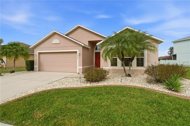 2735 Suncoast Lakes BLVD, Punta Gorda, FL 33980