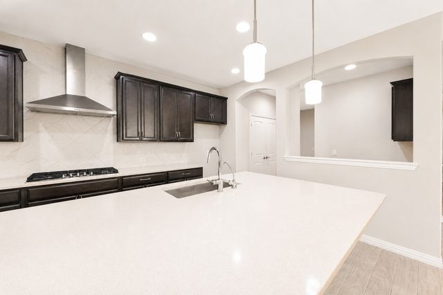 4509 Expedition Drive, Oak Point, TX 75068