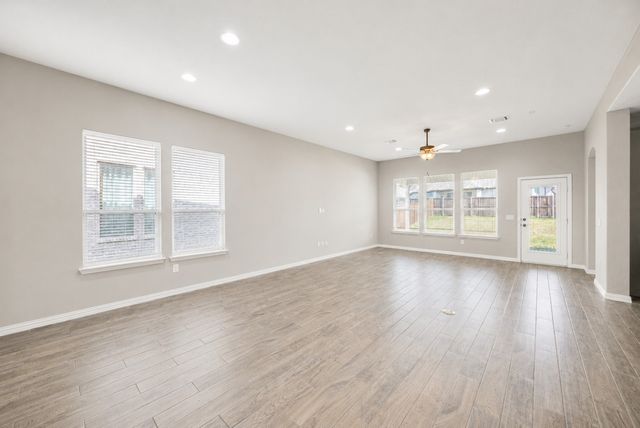4509 Expedition Drive, Oak Point, TX 75068