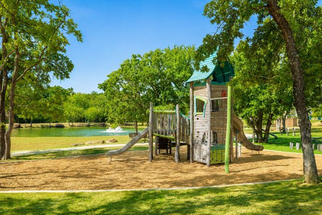 4509 Expedition Drive, Oak Point, TX 75068