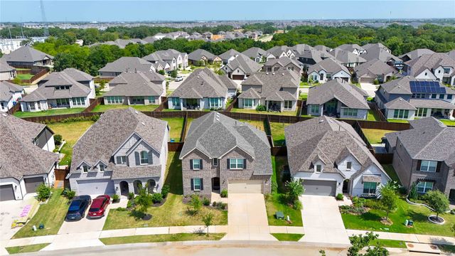 4509 Expedition Drive, Oak Point, TX 75068