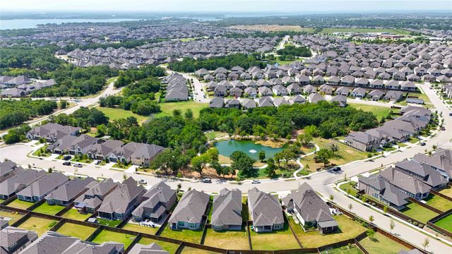 4509 Expedition Drive, Oak Point, TX 75068