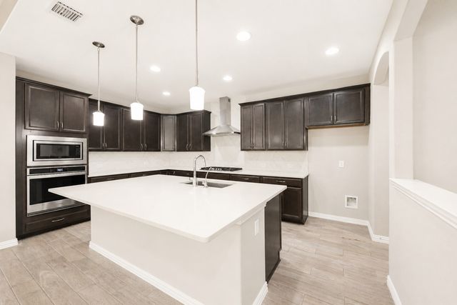 4509 Expedition Drive, Oak Point, TX 75068