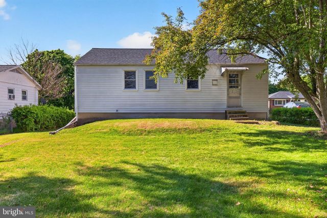 6210 CATHERINE ST, Harrisburg, PA 17112