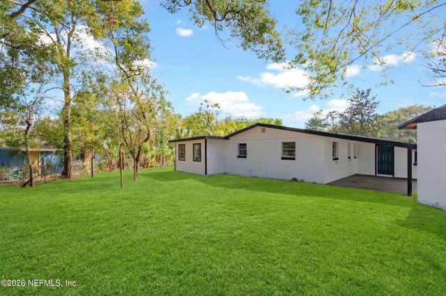 6749 MOPSY Lane, Jacksonville, FL 32210