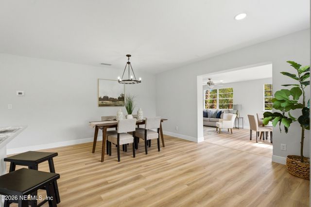 6749 MOPSY Lane, Jacksonville, FL 32210