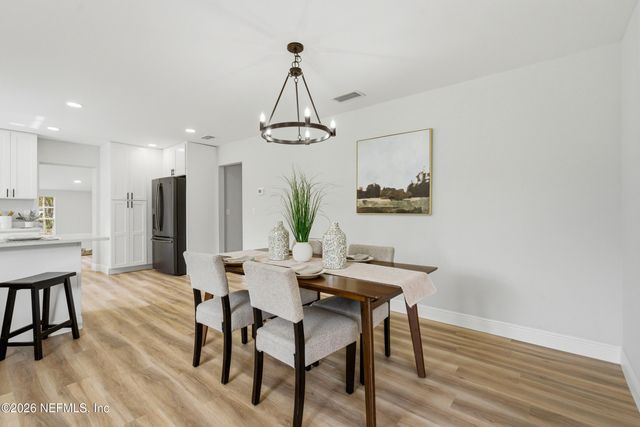 6749 MOPSY Lane, Jacksonville, FL 32210