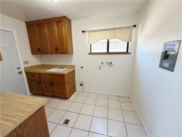4564 Rudisill, Montclair, CA 91763
