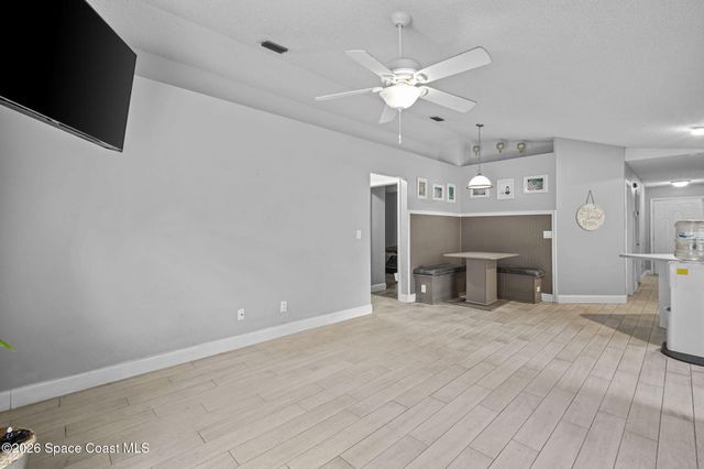 1212 Ashboro Circle SE, Palm Bay, FL 32909