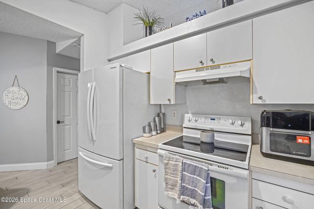 1212 Ashboro Circle SE, Palm Bay, FL 32909