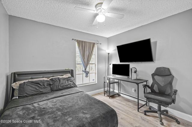 1212 Ashboro Circle SE, Palm Bay, FL 32909