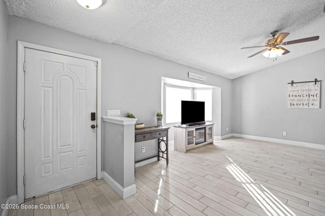 1212 Ashboro Circle SE, Palm Bay, FL 32909