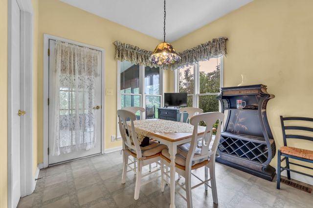 846 Woodstock Ct, Clarksville, TN 37040
