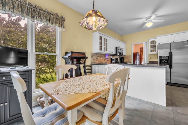 846 Woodstock Ct, Clarksville, TN 37040