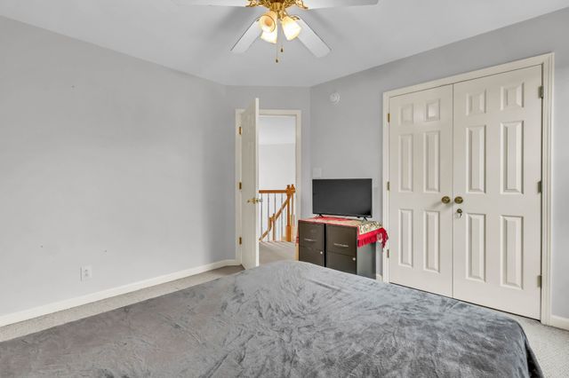 846 Woodstock Ct, Clarksville, TN 37040