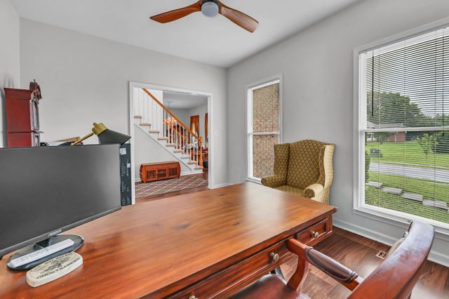 846 Woodstock Ct, Clarksville, TN 37040