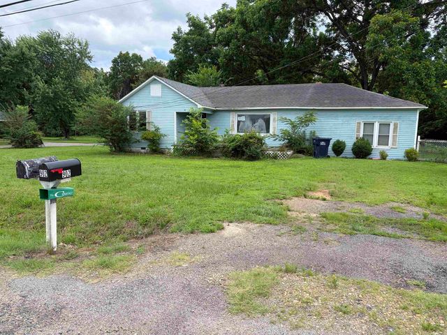 901 SW 3rd, Atkins, AR 72823