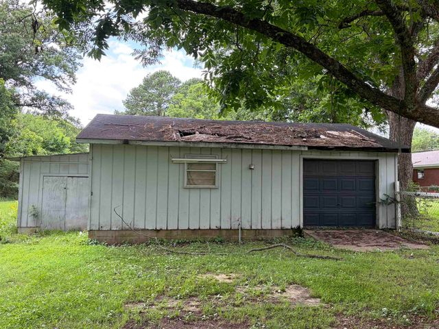 901 SW 3rd, Atkins, AR 72823