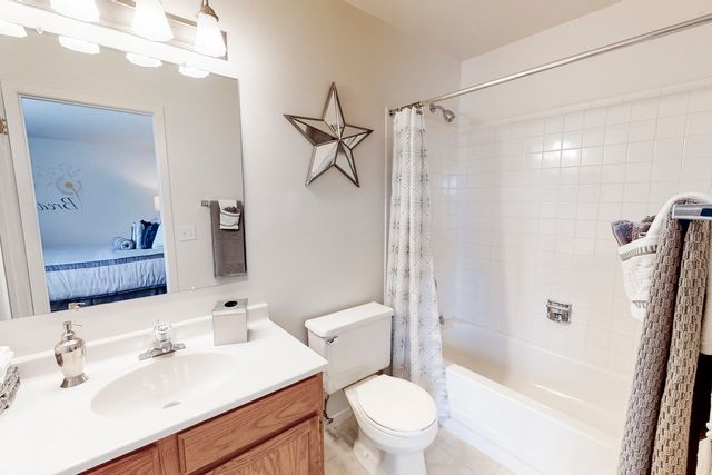 1128 Johnson Drive 3521, Buffalo Grove, IL 60089