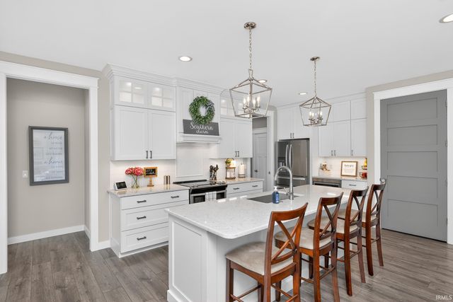 54745 Sacramento Meadows Drive, Osceola, IN 46561