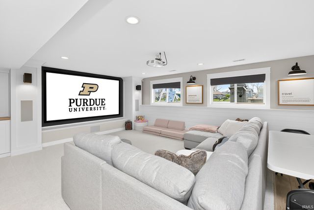 54745 Sacramento Meadows Drive, Osceola, IN 46561