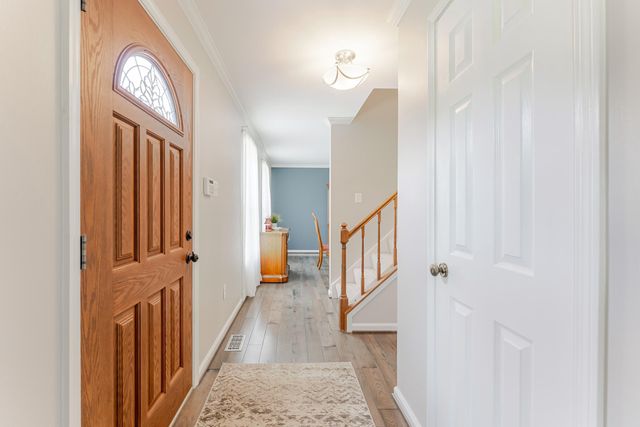 6600 CRAYFORD ST, Burke, VA 22015