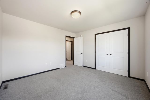 6016 79th Avenue S, Horace, ND 58047