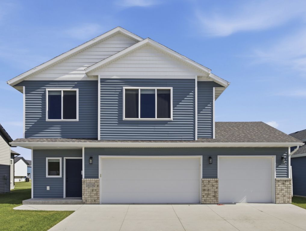 6016 79th Avenue S, Horace, ND 58047