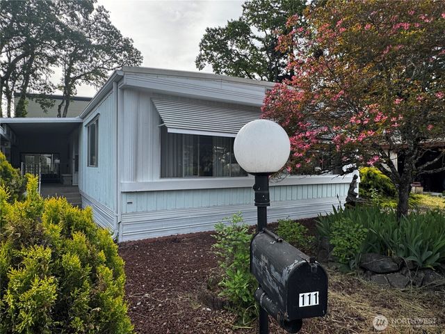 8620 32nd 32ND Avenue Court SW #111, Lakewood, WA 98499