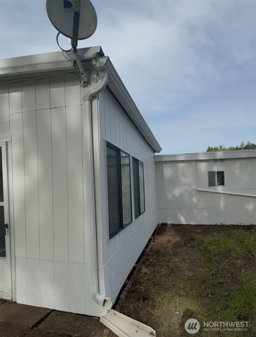 8620 32nd 32ND Avenue Court SW #111, Lakewood, WA 98499