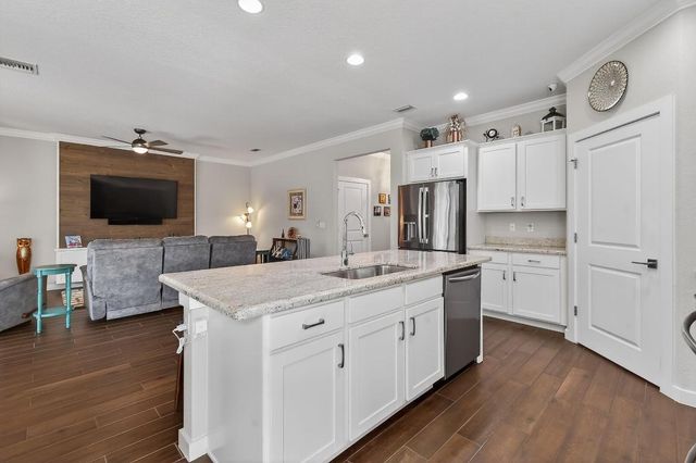 7561 SW Harbor Cove Drive, Stuart, FL 34997