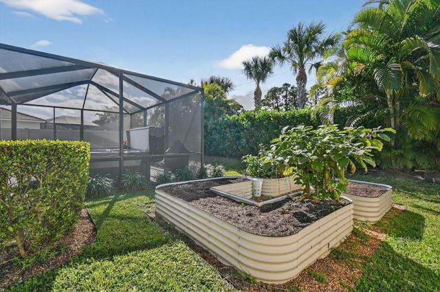 7561 SW Harbor Cove Drive, Stuart, FL 34997