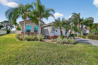 7561 SW Harbor Cove Drive, Stuart, FL 34997