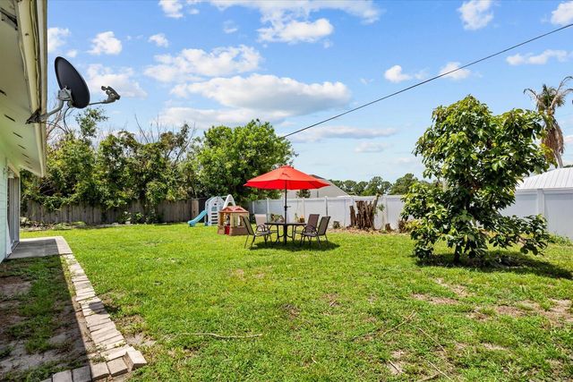 2426 SE Cooper Lane, Port St. Lucie, Port St Lucie, FL 34984