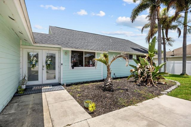 2426 SE Cooper Lane, Port St. Lucie, Port St Lucie, FL 34984