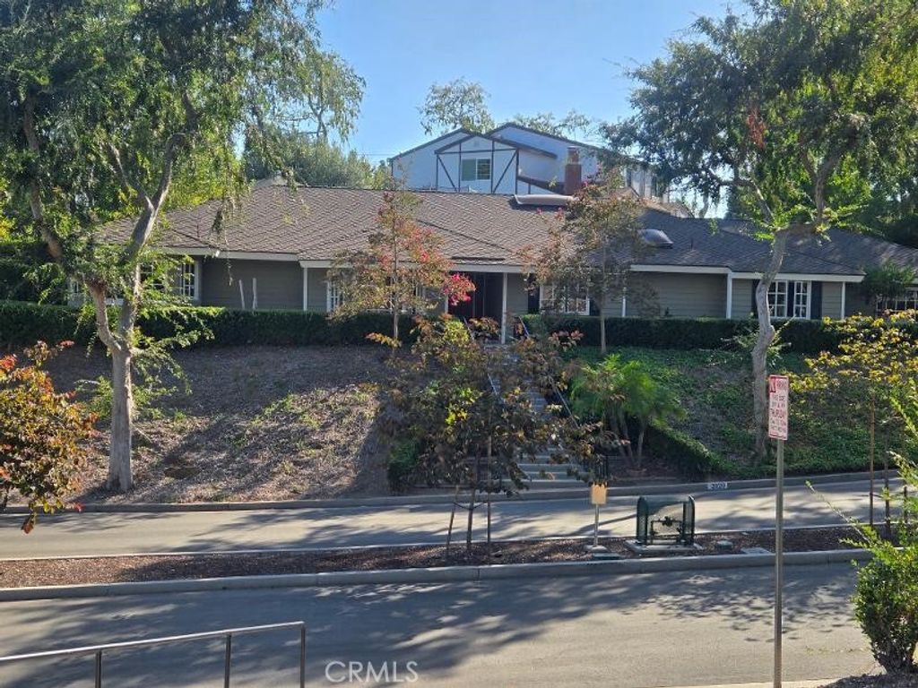 2929 San Juan, Fullerton, CA 92835