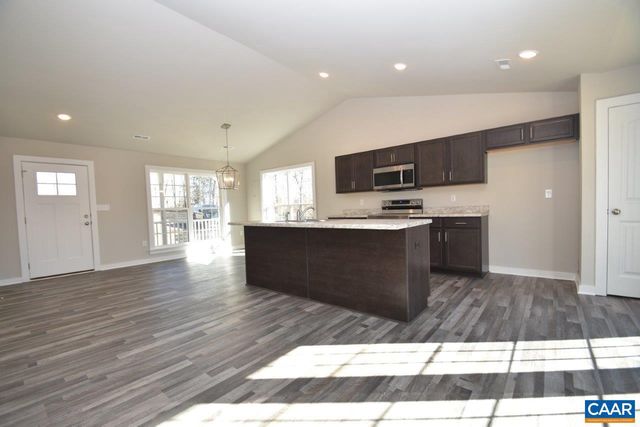244 BANNISTER TOWN RD, Louisa, VA 23093